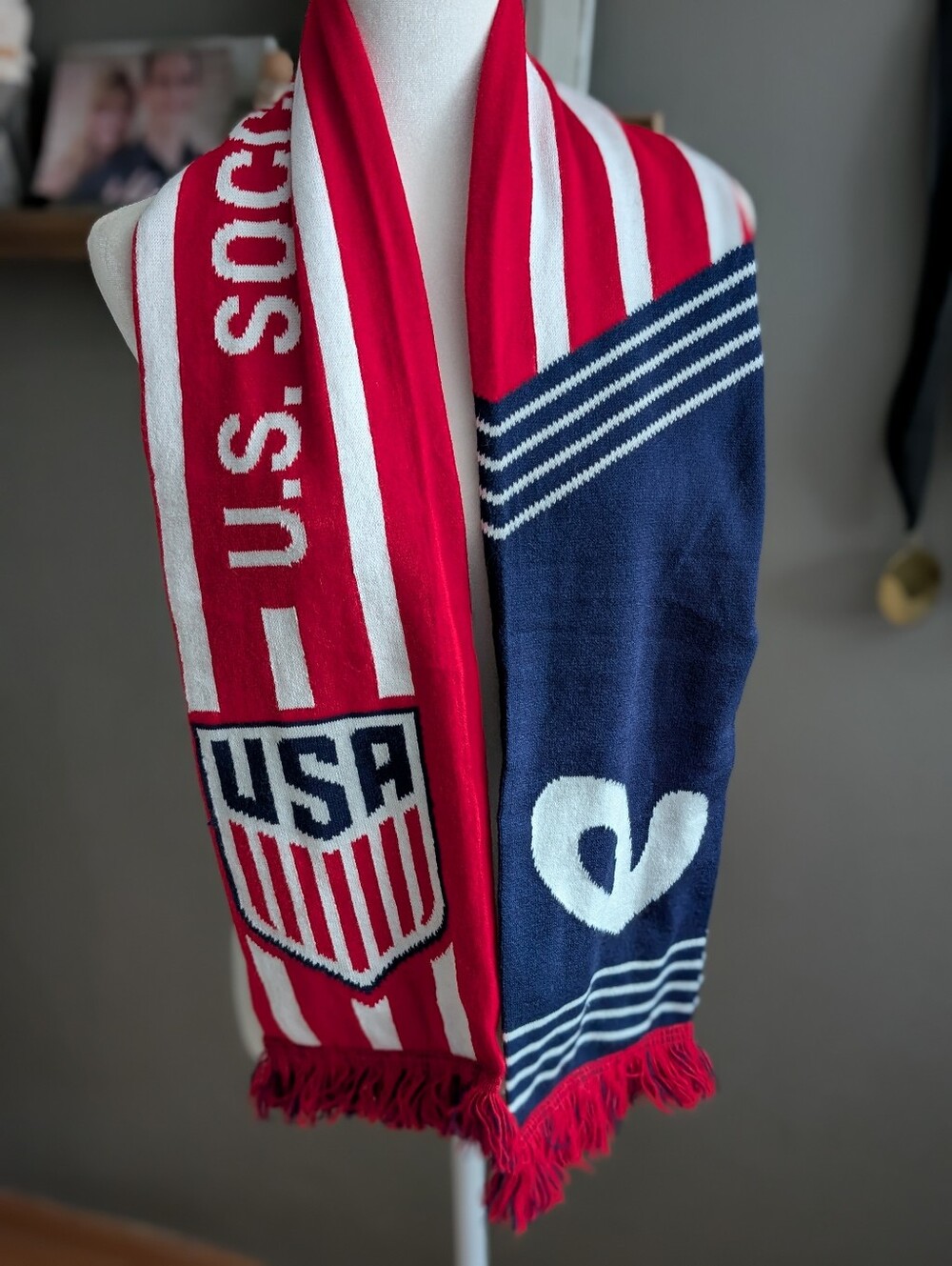U.S. Soccer USWNT SheBelieves Cup Knit Fan Scarf Colorblock Red White Blue USA